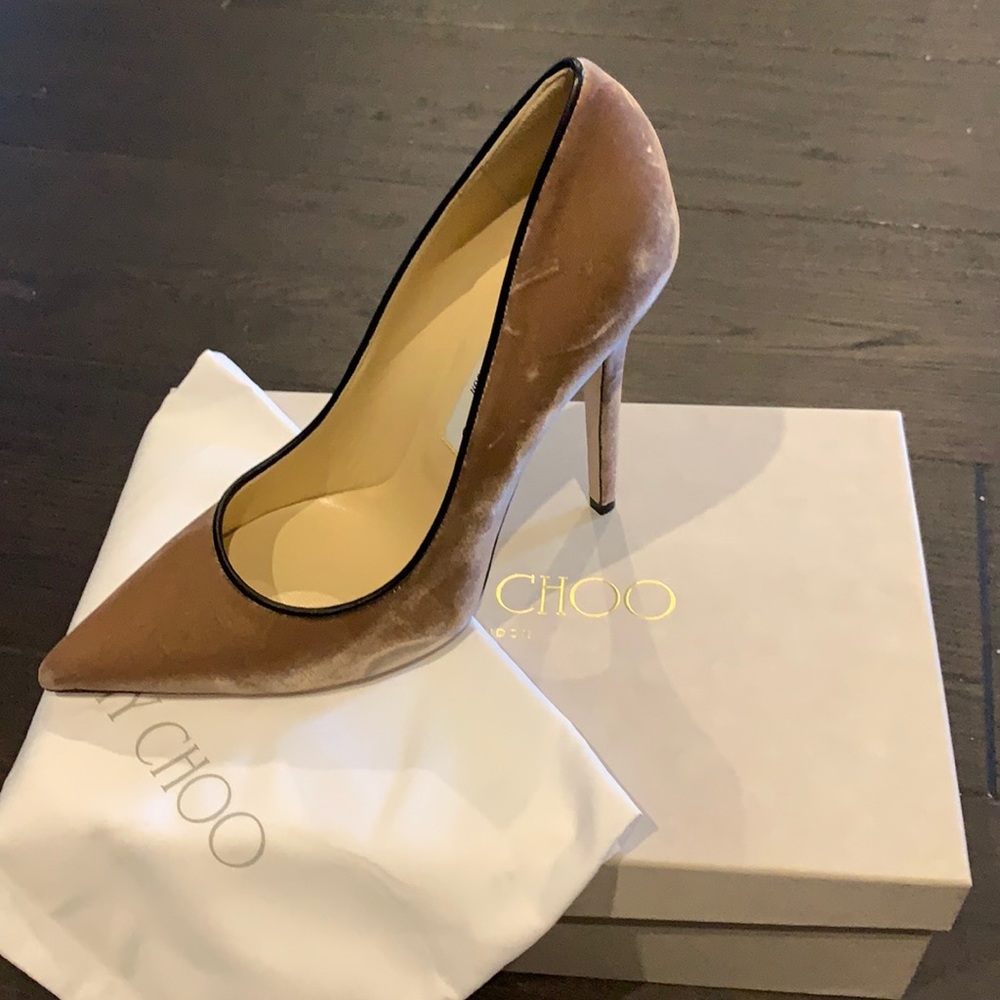Authentic Jimmy Choo size 39